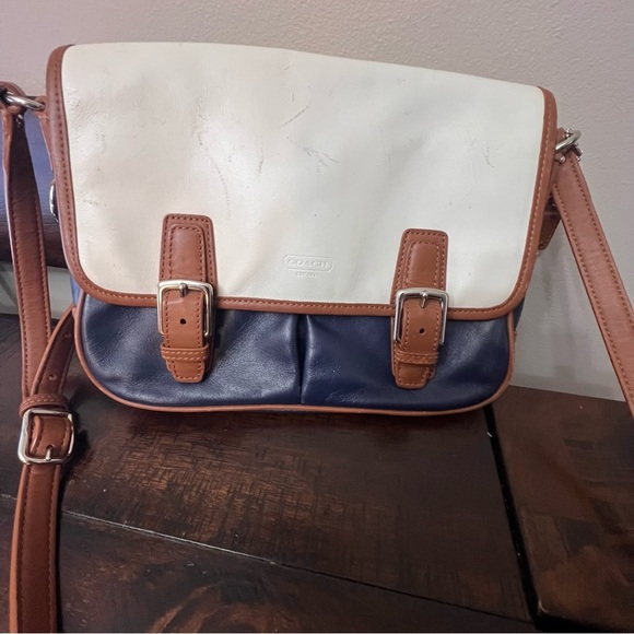 Coach Park Color-Block Leather Crossbody Purse Blue&White Multi No. B1373-F23383 - Picture 1 of 14